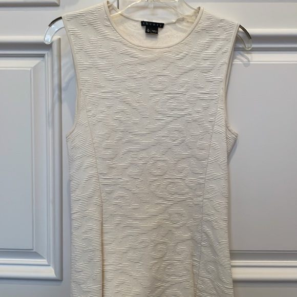 Theory A-Line White Dress Size P - Picture 6 of 8